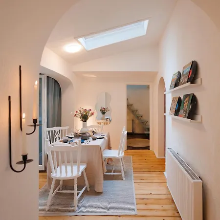 Majestic Company Mansion Old Town Renovated